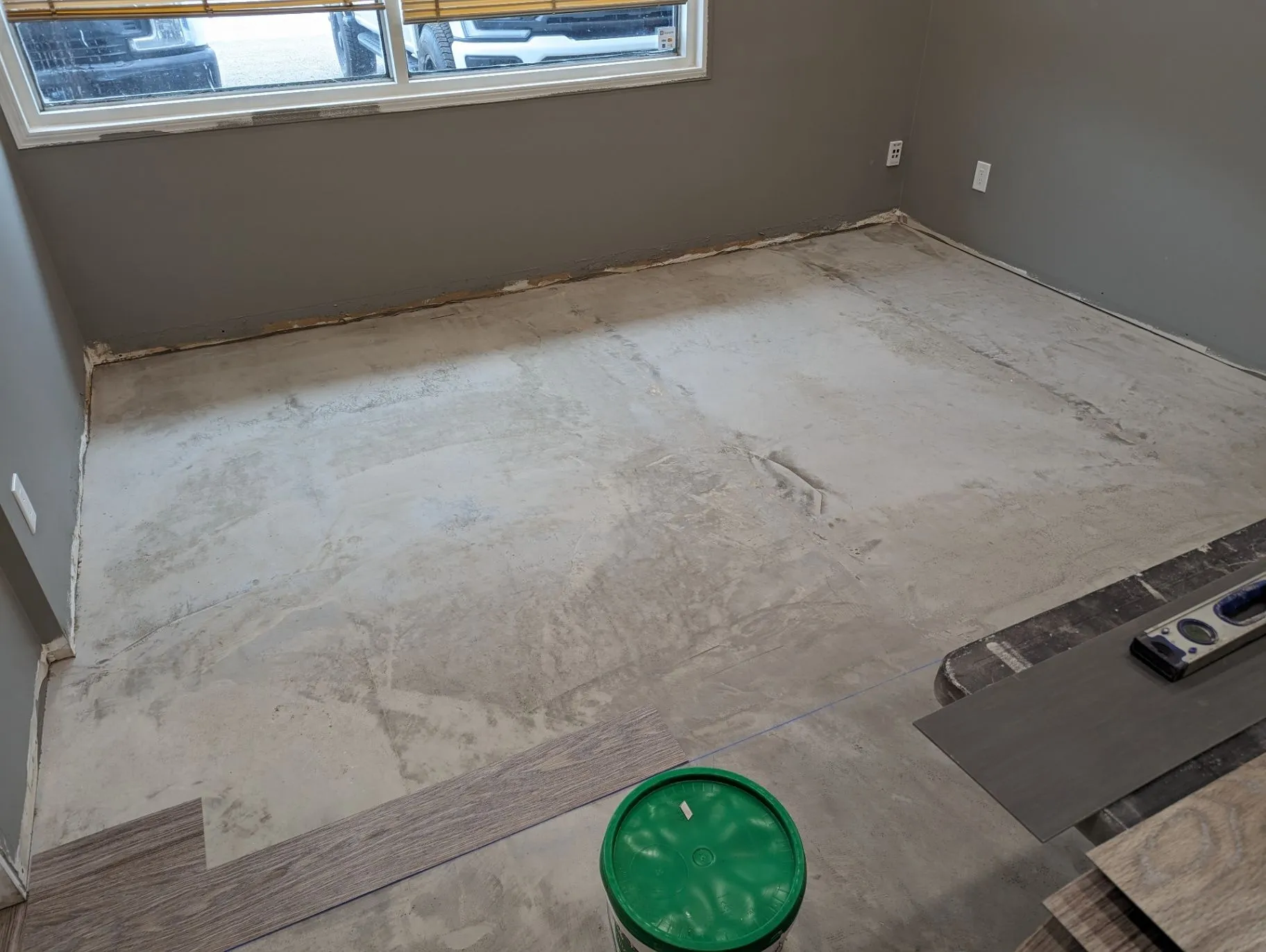 Floor surface prepared for a new floor installation